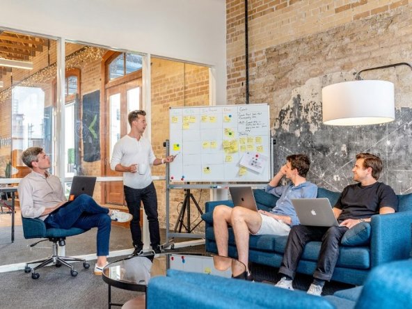 Why 70% of Companies Now Demand Workplace Flexibility Tools (And You Should Too)